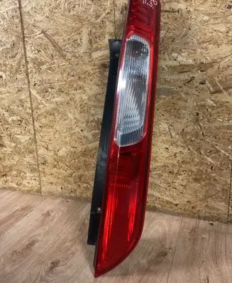 Rear/tail lights