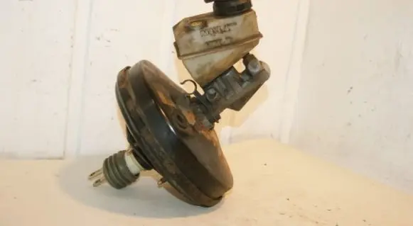 Renault Kangoo I Brake booster 7701207199 7700308990 7701207198