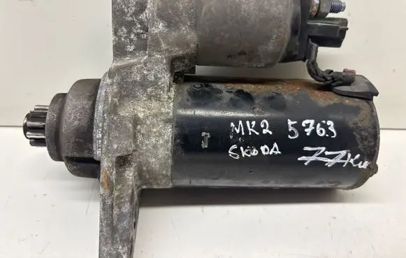 Skoda Octavia Mk2 (1Z) Starter motor 0001123012