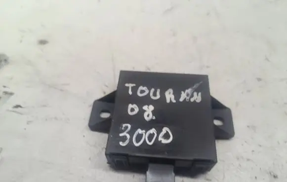 Volkswagen Touran I Alarm control unit/module 1K0907719C 28024256