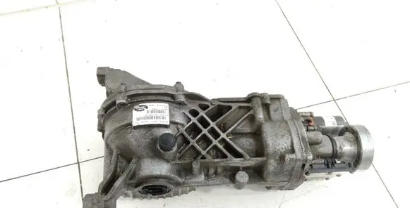 Land Rover Discovery 5 Rear differential HJ324N053BA