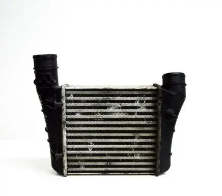 Audi A4 S4 B7 8E 8H Intercooler radiator 8E0145805AA