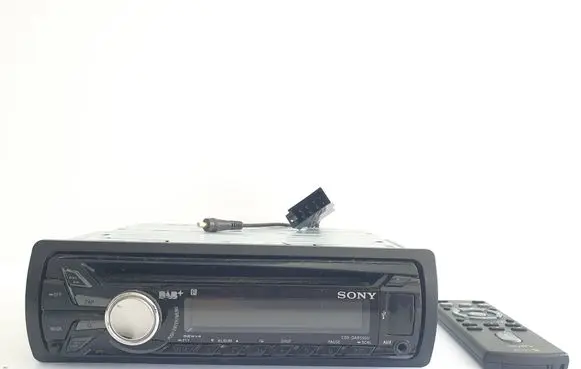 Mercedes-Benz Vito Viano W639 Radio/CD/DVD/GPS head unit CDXDAB500U