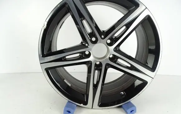 Mercedes-Benz A W177 Original wheel cap A1774010700