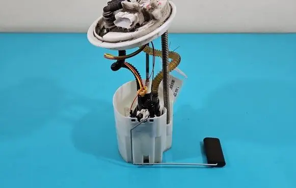 Opel Combo D In-tank fuel pump 0580203040 IMPRK1444335