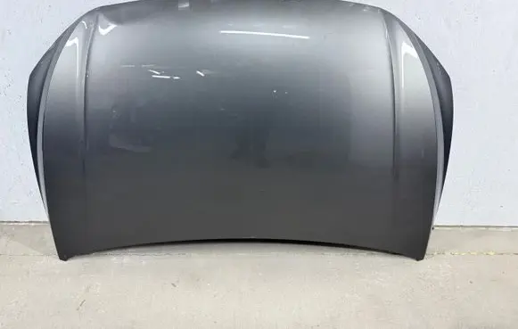 Volkswagen Polo VI Engine bonnet/hood
