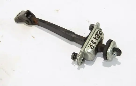 Opel Antara Front door check strap stopper