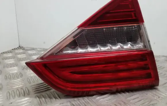 Skoda Superb B6 (3T) Tailgate rear/tail lights 3T5945093B