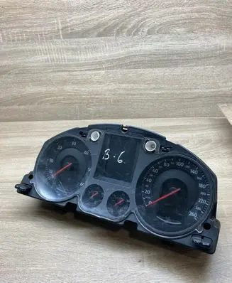 Volkswagen PASSAT B6 Speedometer (instrument cluster) 3C0920871 A2C53144889