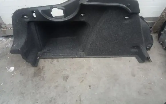 Skoda Superb B6 (3T) Trunk/boot lower side trim panel 3T5867427G