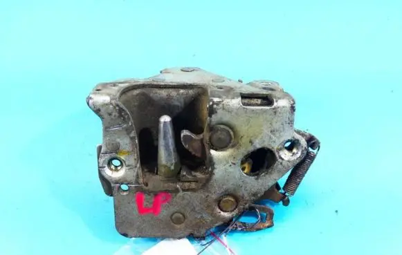 Mercedes-Benz W123 Front door lock IMPRK1156930