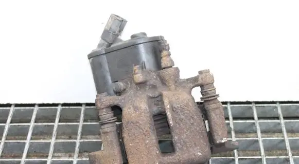 Audi A6 S6 C6 4F Rear brake caliper