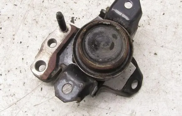 Toyota Aygo AB40 Engine mount vacuum valve 010615