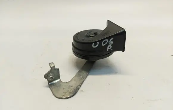 BMW 2 Active Tourer U06 Horn signal 8496203