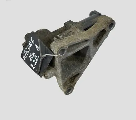 Mazda 6 EGR valve K5T70873