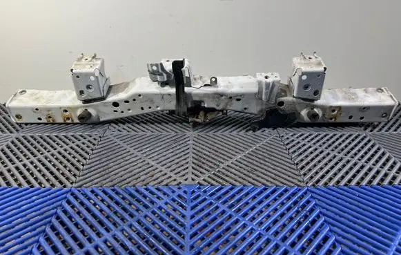 Top upper radiator support slam panel