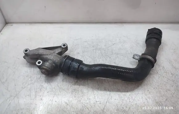 Mercedes-Benz CLA C117 X117 W117 Thermostat A6512000558