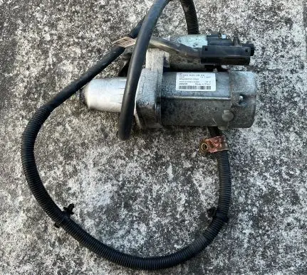 Mercedes-Benz GLA W156 Starter motor A6459060800 6459060800 A2465405733