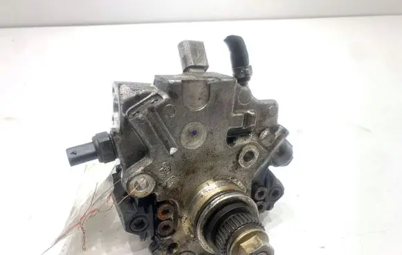 Mercedes-Benz GLK (X204) Fuel injection high pressure pump A6510700601