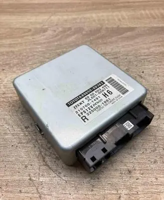 Toyota Yaris Power steering control unit/module 896500D363 2250001981