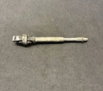 BMW 5 F10 F11 Steering column universal joint 6778136