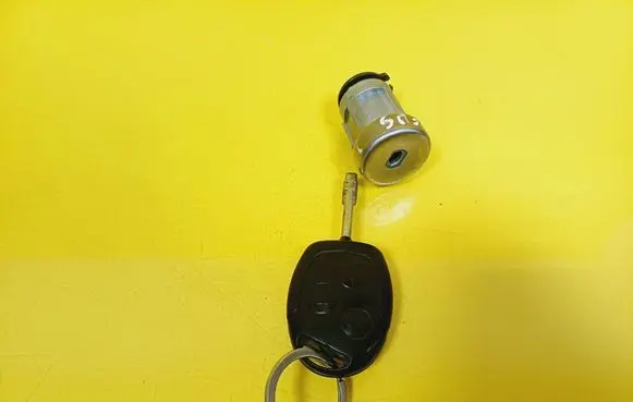 Ford Focus Ignition lock 