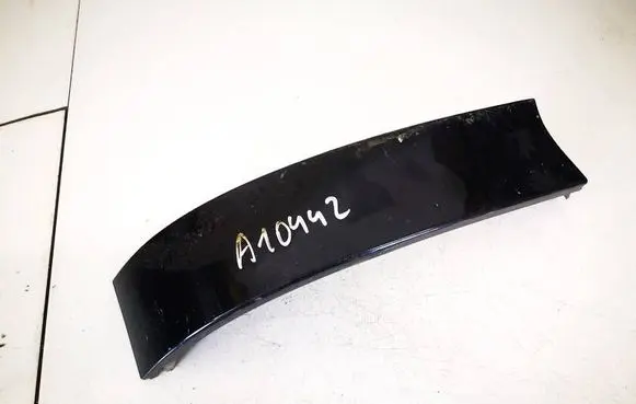 Audi A3 S3 8L Rear/tail light trim molding 8l0807872a
