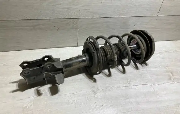 Ford Focus Front shock absorber with coil spring JX6118045EBH
