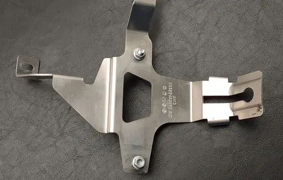 Mercedes-Benz C AMG W205 Sound amplifier holder/bracket A2055402080