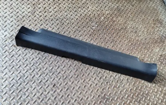 Lexus CT 200H Front sill trim cover 6792076010
