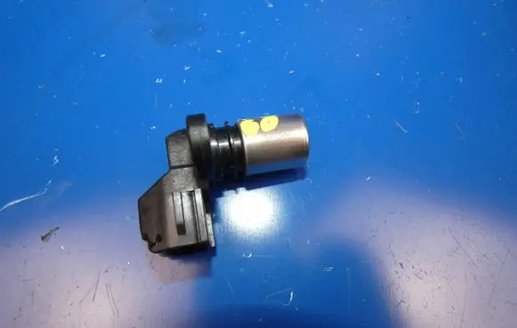Volvo XC60 Crankshaft position sensor 30713485