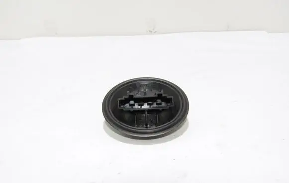 Volkswagen Polo IV 9N3 Heater blower fan relay 