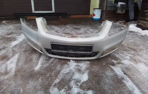 Opel Zafira B Front bumper