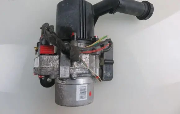 Citroen C4 I Power steering pump A5097811F