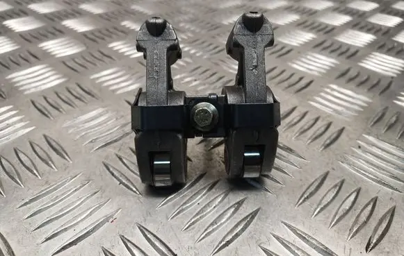 Renault Master II Valve rocker arm 8200007915