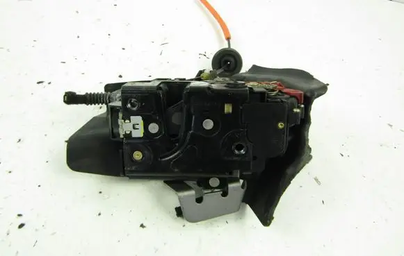 Audi A4 S4 B6 8E 8H Rear door lock 