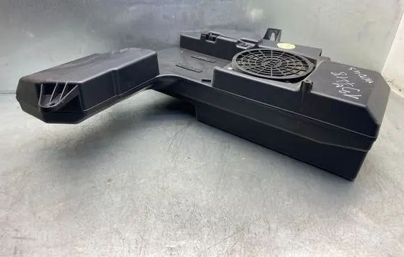 Audi A4 S4 B6 8E 8H Subwoofer speaker 8E903538203S 2502143 491341030405