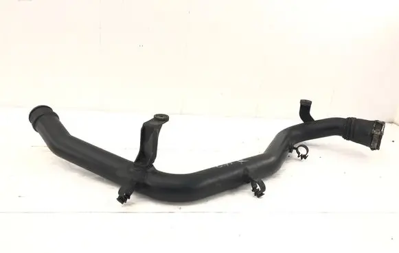 Audi Q7 4L Intercooler hose/pipe 7L6145795S