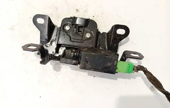 Volvo C30 Tailgate/trunk/boot lock/catch/latch 30784739