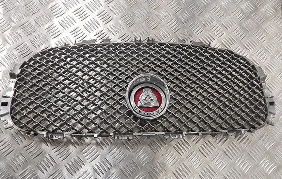 Jaguar XF X250 Front bumper lower grill cx238b271ba cx238a100aa