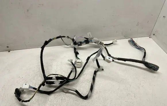 Toyota Auris E180 Front door wiring loom
