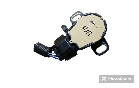 Nissan Leaf I (ZE0) Brake pedal sensor switch 479203NA0A