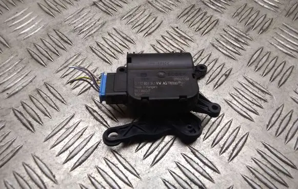 Skoda Yeti (5L) Air flap motor/actuator 0132801341