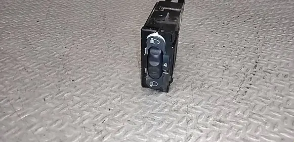 Renault Thalia I Headlight level height control switch 8200060042