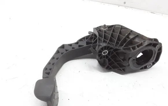 Clutch pedal