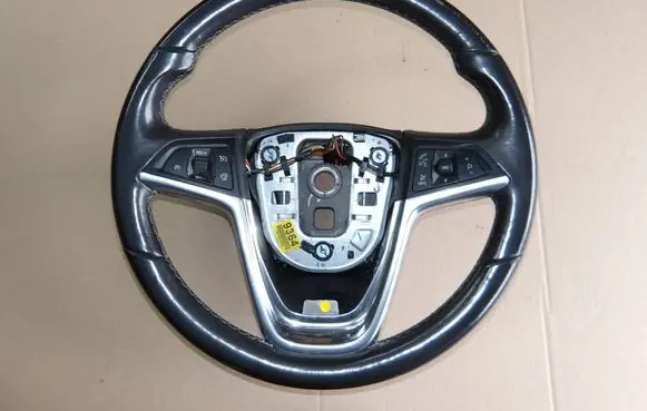 Opel Mokka X Steering wheel
