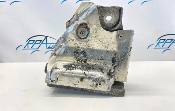 BMW X5 E53 Engine mounting bracket 22116765047 23781010
