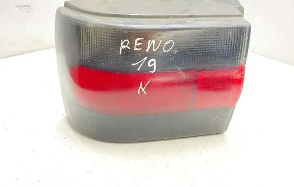 Renault 19 Rear/tail lights
