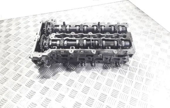 Engine head