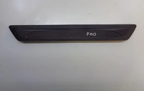 BMW 1 F20 F21 Front sill trim cover 7263315 5147726331505